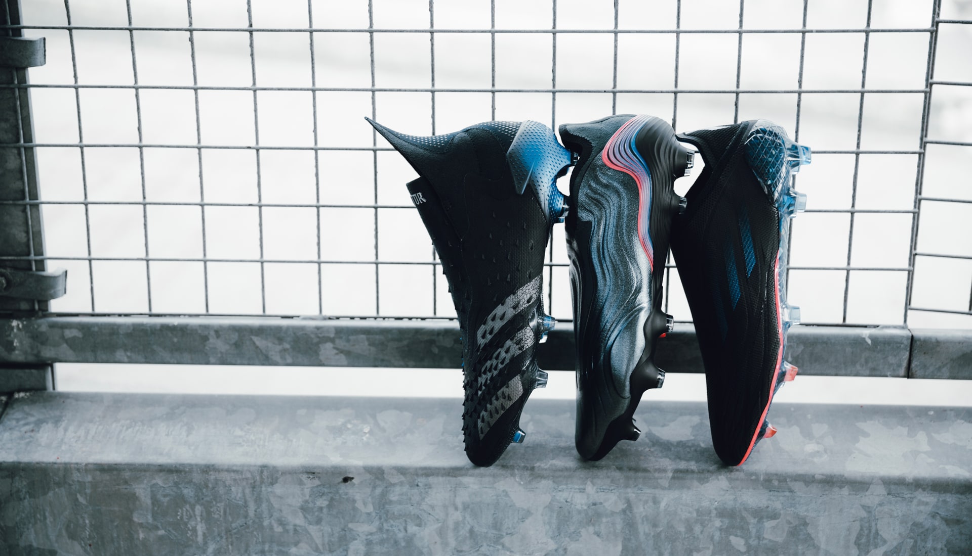 阿迪达斯发布 'Escape Light' Pack