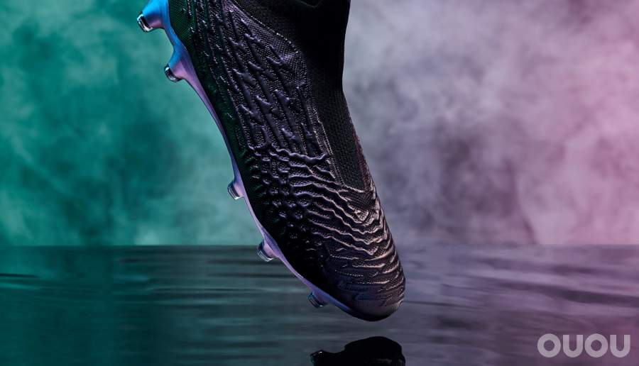 ​独家发售 New Balance推出“First Edition”Tekela v3+足球鞋