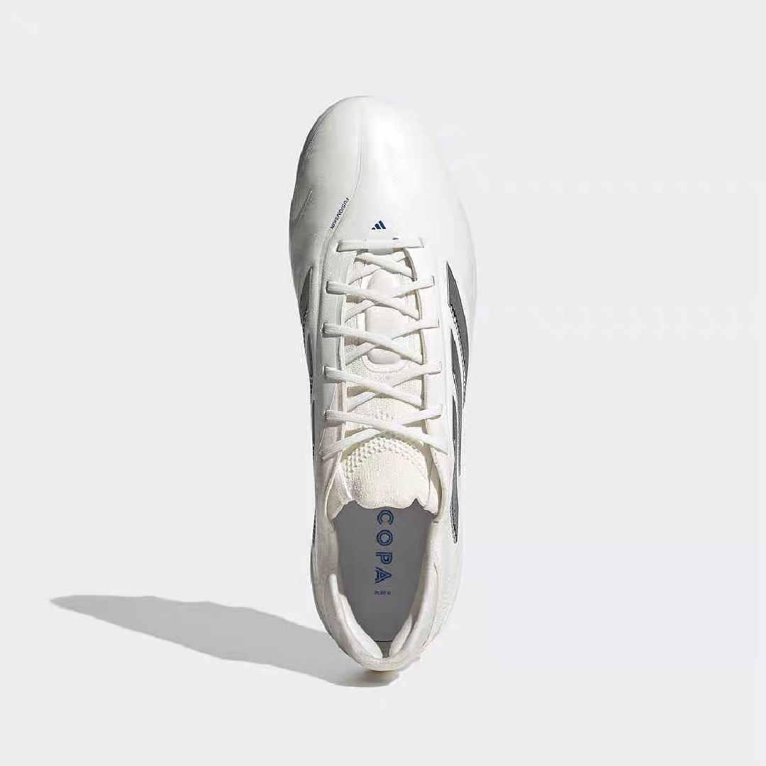 copa pure3 fg磨钉的话能踢一般人草吗?