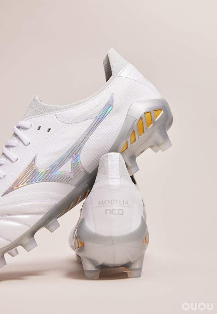美津浓发布Morelia Neo III β 新配色