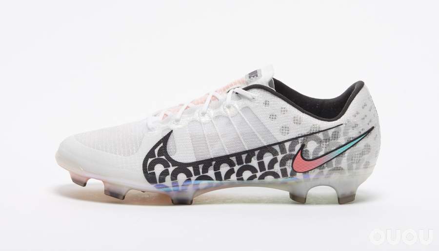 SoccerBible 2022 TOP20大足球鞋