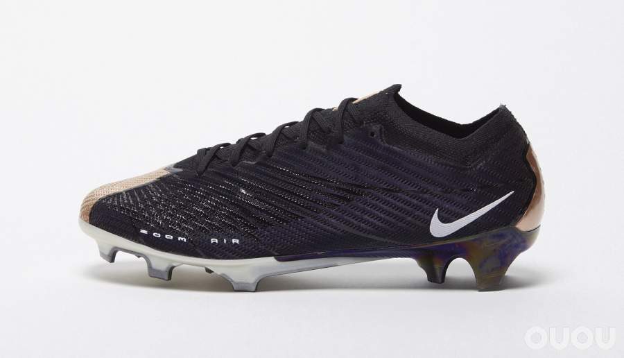 SoccerBible 2022 TOP20大足球鞋