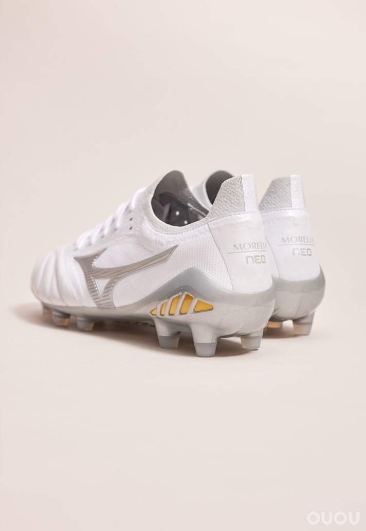 美津浓发布Morelia Neo III β 新配色