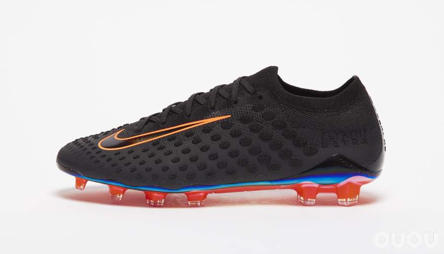 SoccerBible 2022 TOP20大足球鞋