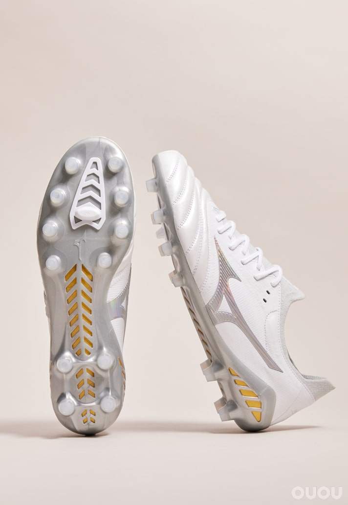 美津浓发布Morelia Neo III β 新配色