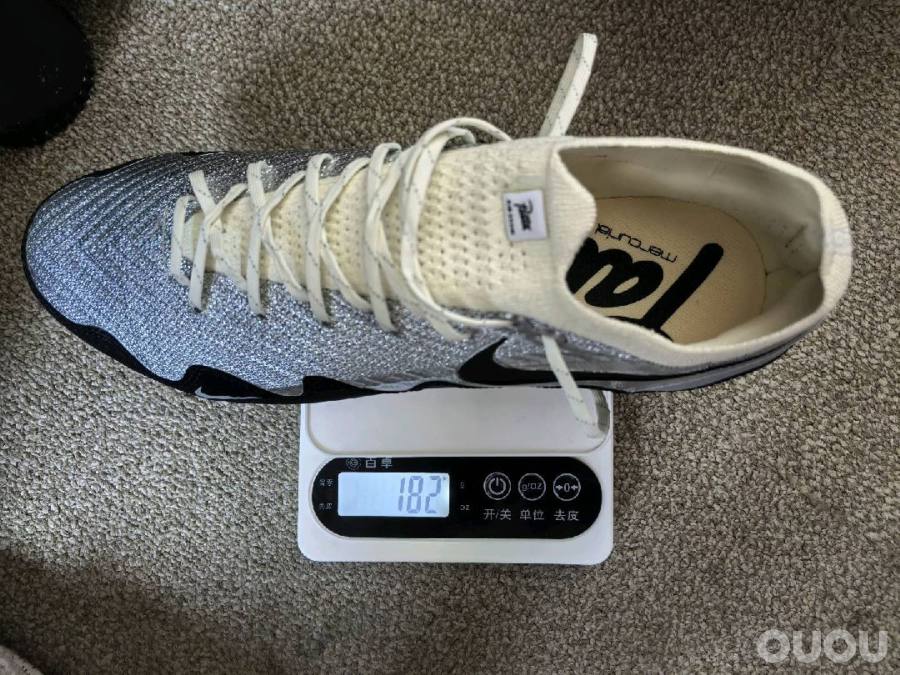 球鞋是个艺术品,这次联名真不错