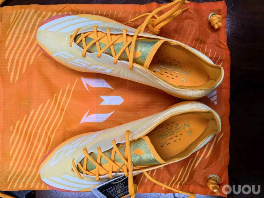 F50梅西鎏金时刻战靴!