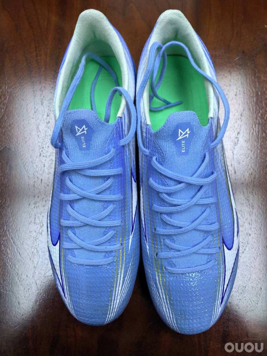 美津浓阿尔法3 AG测评