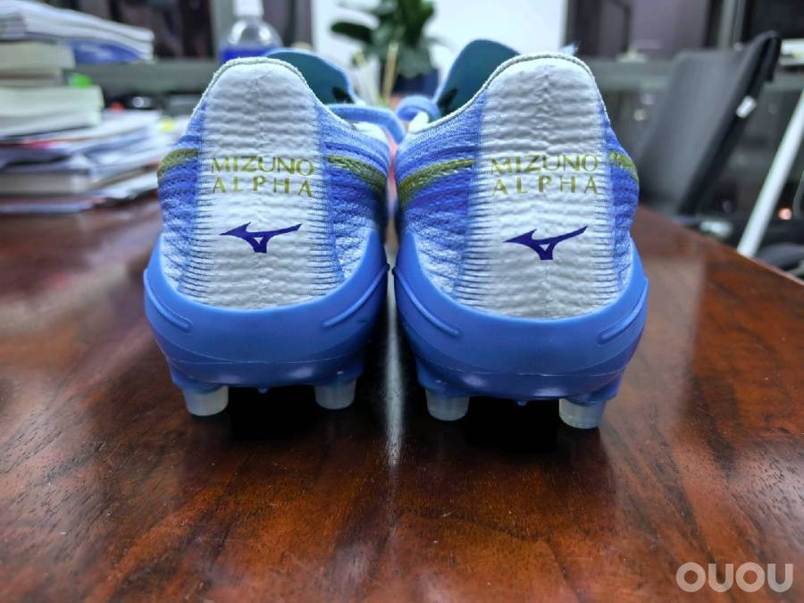 美津浓阿尔法3 AG测评