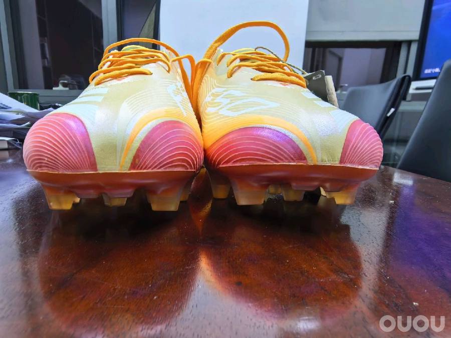 F50梅西鎏金时刻战靴!