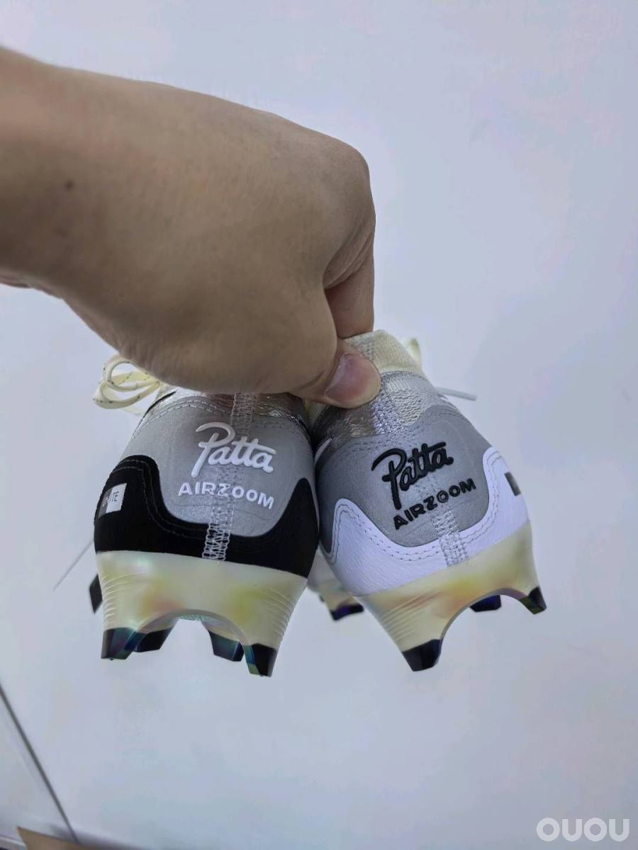 球鞋是个艺术品,这次联名真不错