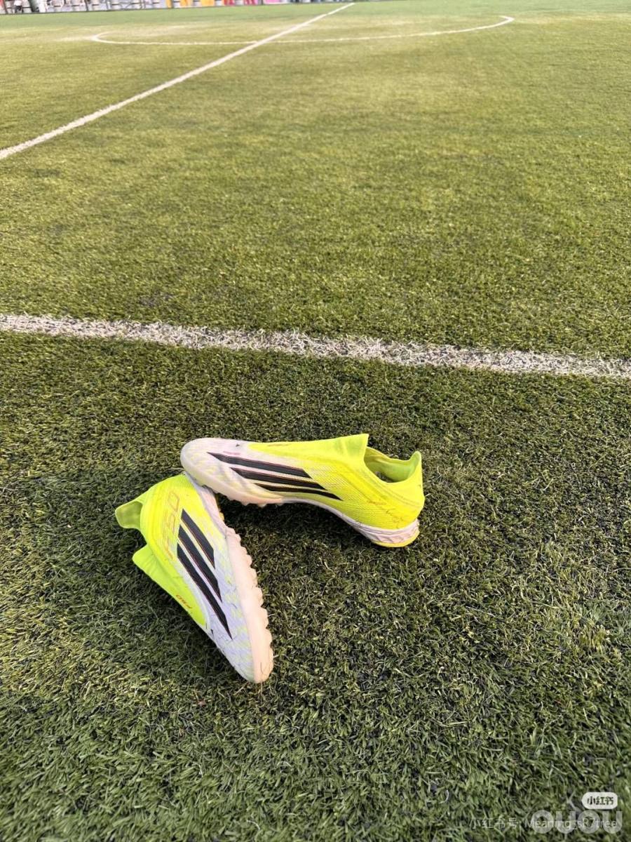 真心求教F50的尺码问题。