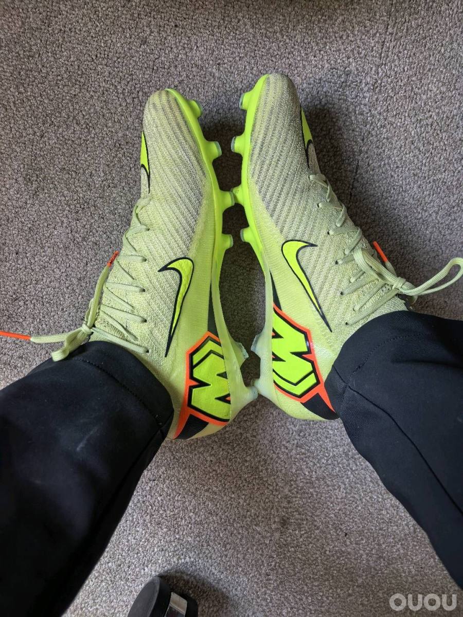 说说近期的一体化鞋舌感觉。