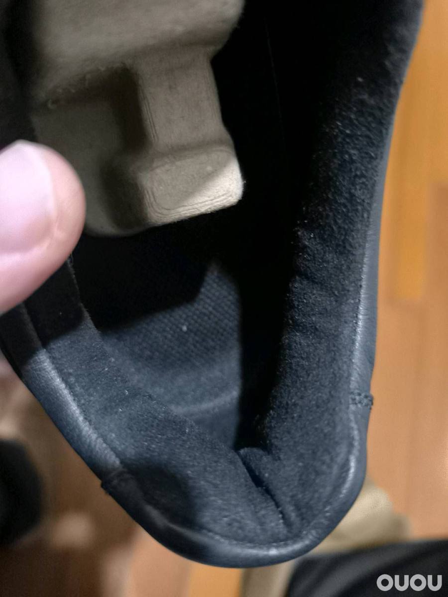 日产Gelax足球鞋