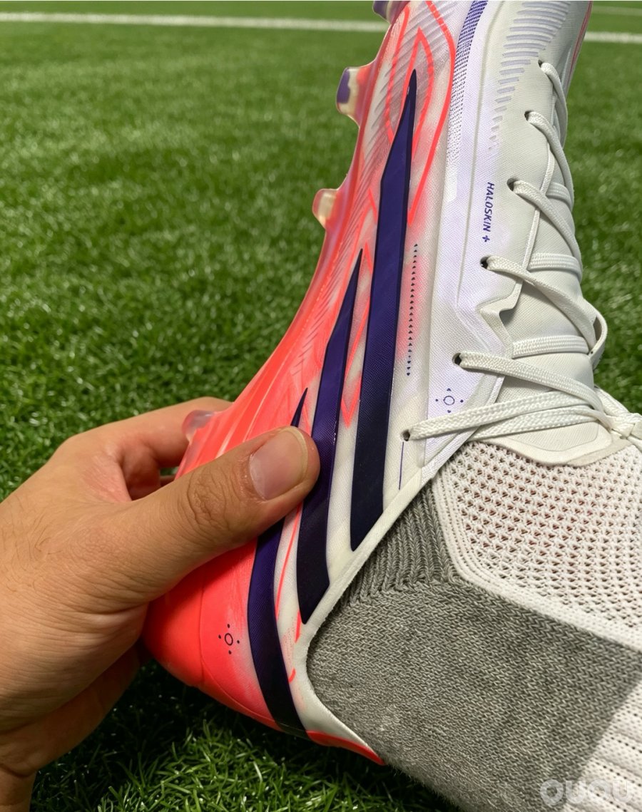 F50 Hyperfast Elite 系带AG首测