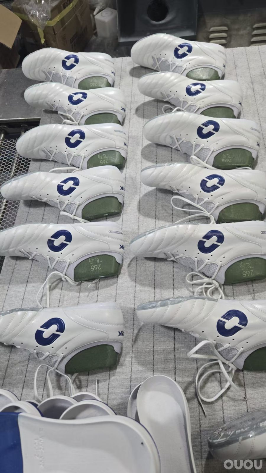 欢迎参与偶能飞马足球鞋接力体验