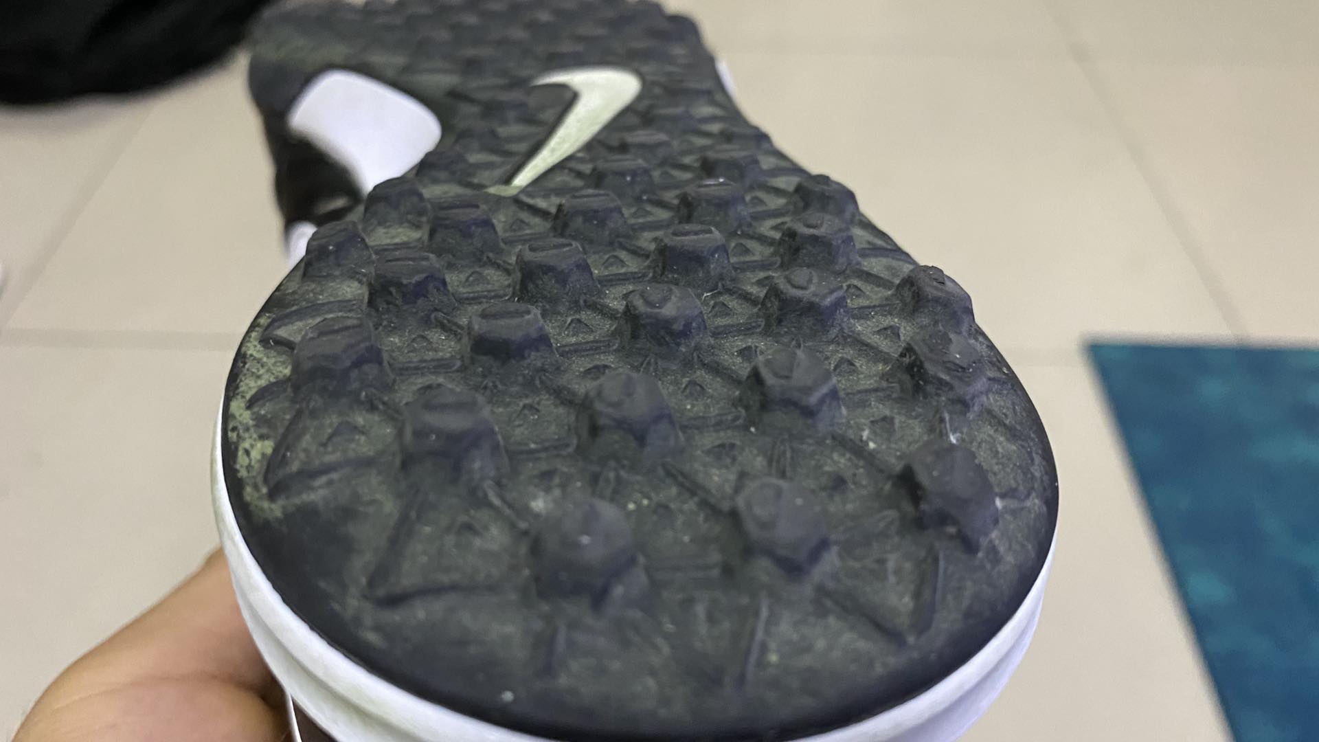 Nike Premier 2.0 TF 顶级袋鼠皮足球鞋 249元【包顺丰】