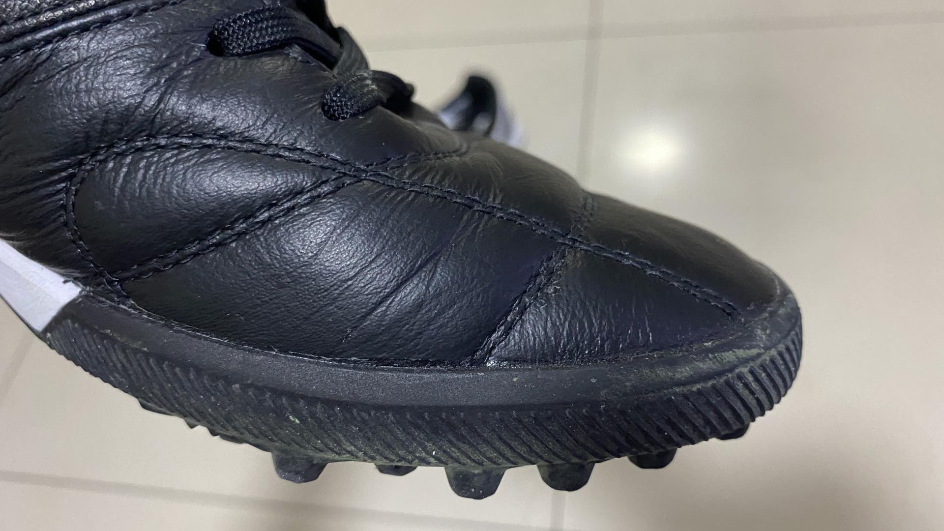 Nike Premier 2.0 TF 顶级袋鼠皮足球鞋 249元【包顺丰】