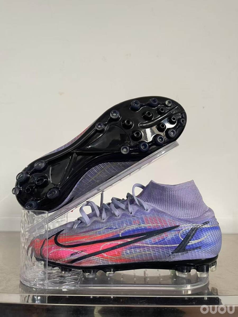 ⚽【足球人速进!旧靴秒变战靴的秘密在这里🔥】⚽