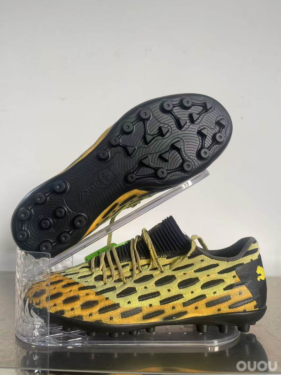 ⚽【足球人速进!旧靴秒变战靴的秘密在这里🔥】⚽